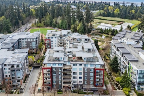 Ph8-3581 Ross Drive, Vancouver, BC - Outdoor