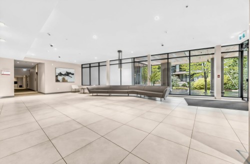 Ph8-3581 Ross Drive, Vancouver, BC - Indoor Photo Showing Other Room