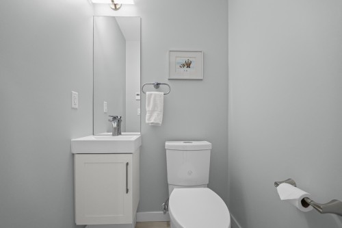 5-41365 Skyridge Place, Squamish, BC - Indoor Photo Showing Bathroom