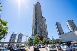 2407-4650 Brentwood Boulevard Burnaby, BC V5C 0M3