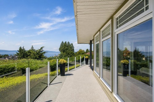 4827 Bluegrouse Drive, Sechelt, BC - Outdoor