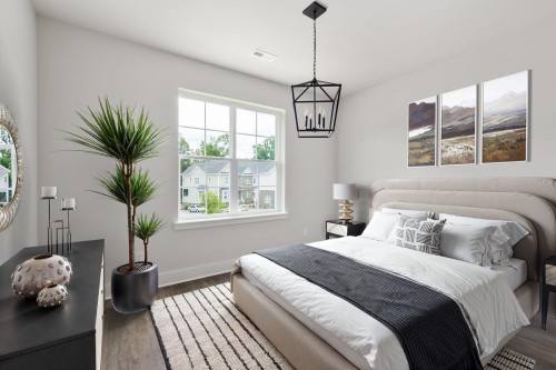 5-2600 Beaverbrook Crescent, Burnaby, BC - Indoor Photo Showing Bedroom