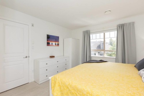 511-2951 Silver Springs Boulevard, Coquitlam, BC - Indoor Photo Showing Bedroom