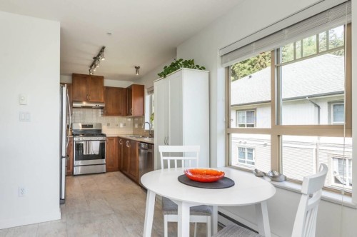 511-2951 Silver Springs Boulevard, Coquitlam, BC - Indoor