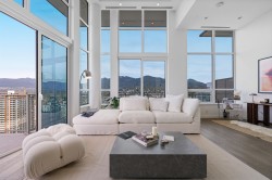 2403-125 14th Street ENorth Vancouver, BC V7L 0E6
