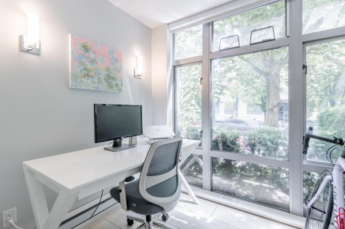 1227 Richards Street, Vancouver, BC - Indoor Photo Showing Office