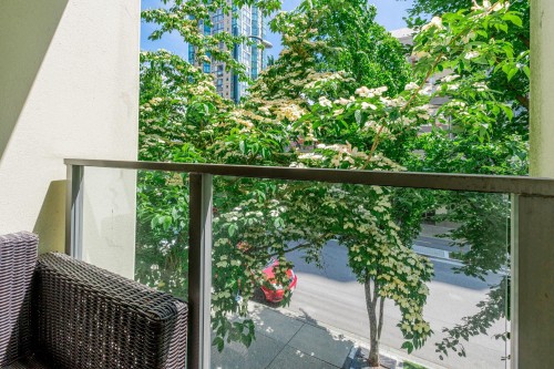 1227 Richards Street, Vancouver, BC - Outdoor