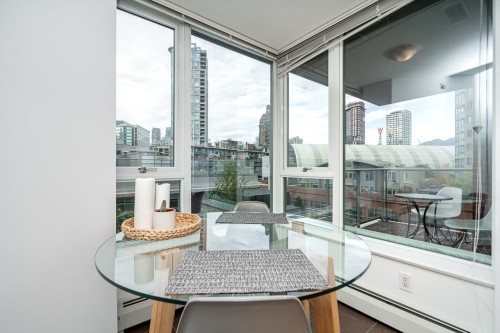 806-58 Keefer Place, Vancouver, BC - Indoor