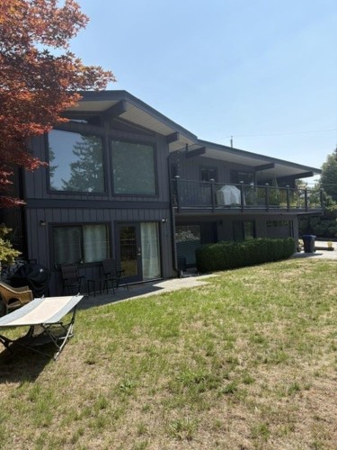 5350 Benner Road, Sechelt, BC - Outdoor