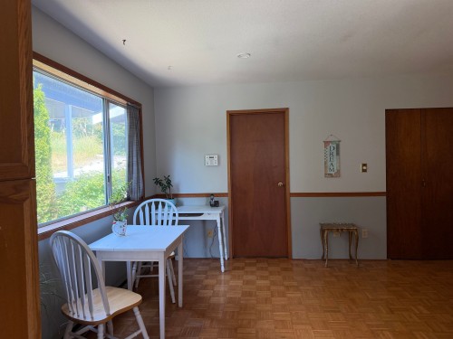 5466 Carnaby Place, Sechelt, BC - Indoor