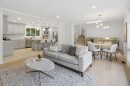 808 Signal Court, Coquitlam, BC  - Indoor Photo Showing Living Room 