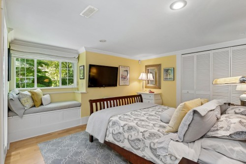 2997 38Th Avenue W, Vancouver, BC - Indoor Photo Showing Bedroom