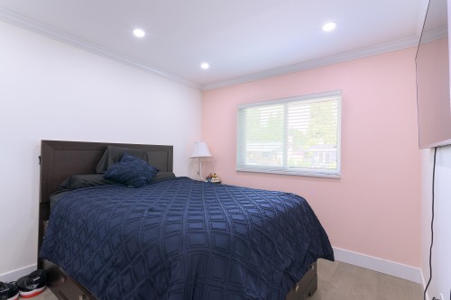 1543 Chadwick Avenue, Port Coquitlam, BC - Indoor Photo Showing Bedroom