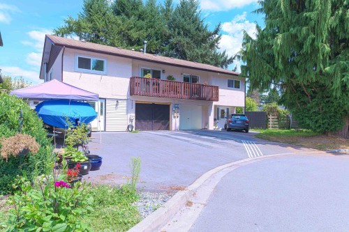 1543 Chadwick Avenue, Port Coquitlam, BC - Outdoor With Deck Patio Veranda