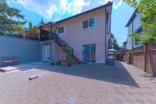 1543 Chadwick Avenue, Port Coquitlam, BC - Outdoor With Exterior