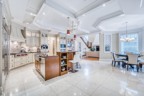 4180 Granville Avenue, Richmond, BC - Indoor