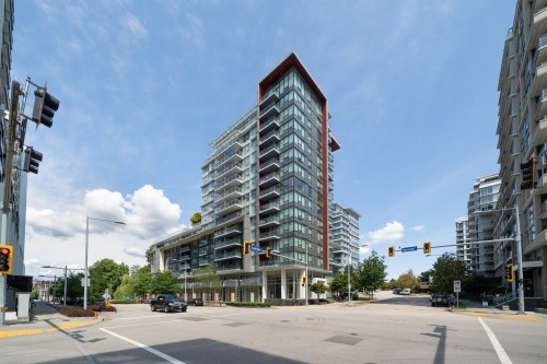 1602-8833 Hazelbridge Way, Richmond, BC - Outdoor With Facade