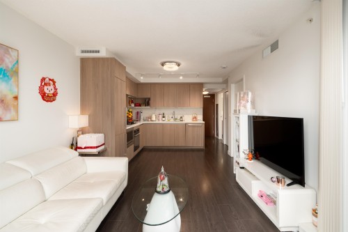 1602-8833 Hazelbridge Way, Richmond, BC - Indoor