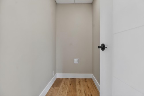 10-3871 River Road W, Delta, BC - Indoor Photo Showing Other Room