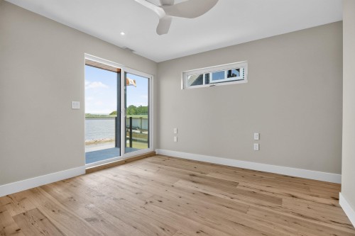 10-3871 River Road W, Delta, BC - Indoor Photo Showing Other Room