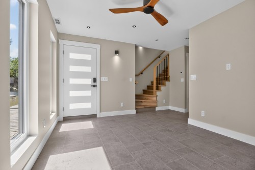 10-3871 River Road W, Delta, BC - Indoor Photo Showing Other Room