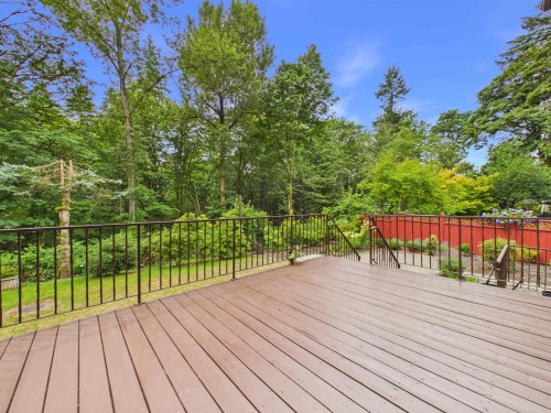 8232 Brynlor Drive, Burnaby, BC - Outdoor With Deck Patio Veranda