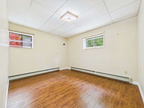 8232 Brynlor Drive, Burnaby, BC - Indoor Photo Showing Other Room