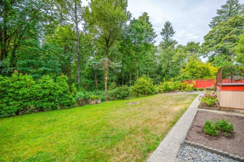 8232 Brynlor Drive, Burnaby, BC - Outdoor