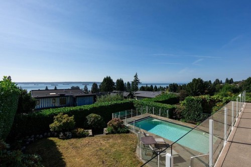 2316 Nelson Avenue, West Vancouver, BC - Outdoor With In Ground Pool