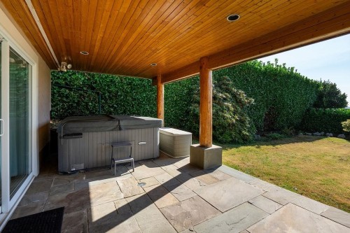 2316 Nelson Avenue, West Vancouver, BC - Outdoor With Deck Patio Veranda With Exterior