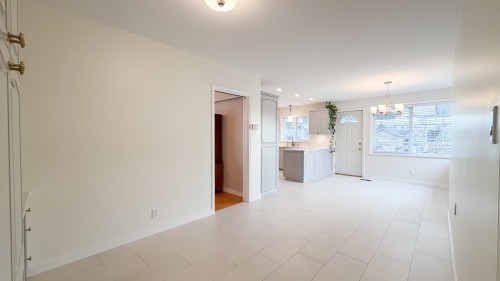 6462 Nanaimo Street, Vancouver, BC - Indoor Photo Showing Other Room