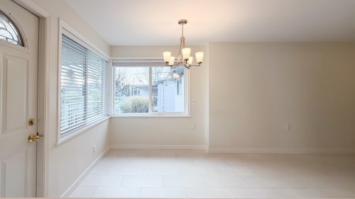 6462 Nanaimo Street, Vancouver, BC - Indoor Photo Showing Other Room