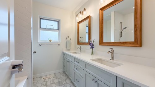 6462 Nanaimo Street, Vancouver, BC - Indoor Photo Showing Bathroom