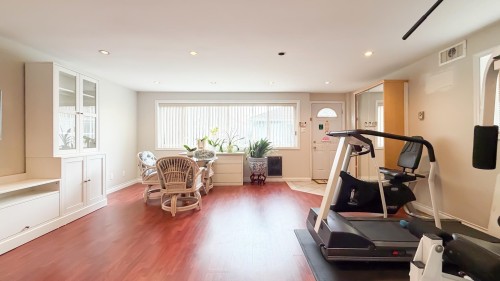 6462 Nanaimo Street, Vancouver, BC - Indoor Photo Showing Gym Room