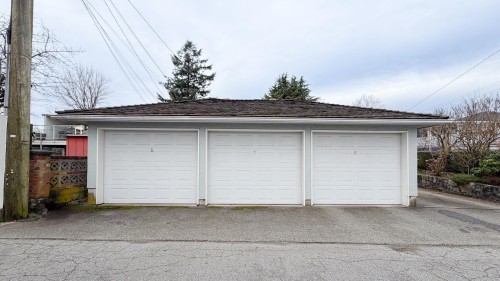6462 Nanaimo Street, Vancouver, BC - Outdoor With Exterior