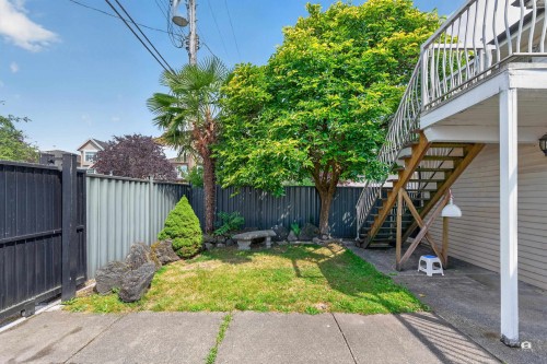 196 58Th Avenue E, Vancouver, BC - Outdoor