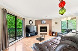 104-2181 Panorama Drive  North Vancouver, BC V7G 1V3