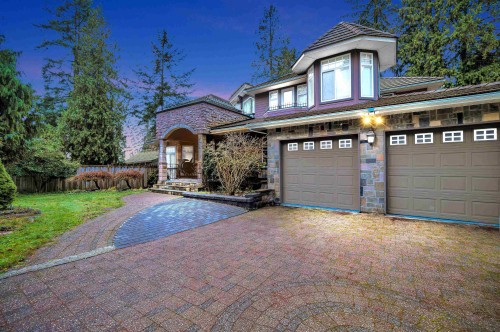 1219 Arborlynn Drive, North Vancouver, BC - Outdoor