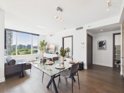 808-68 Smithe Street Vancouver, BC V6B 0P4