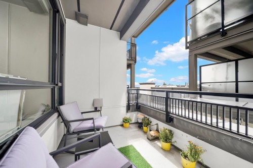 616-215 Mcbay Lane, Coquitlam, BC - Outdoor With Balcony With Exterior