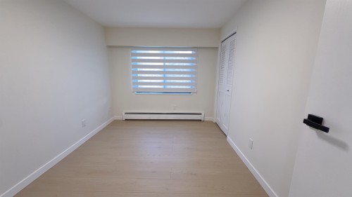 8711 Cullen Crescent, Richmond, BC - Indoor Photo Showing Other Room