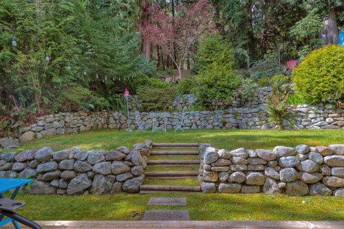 1849 North Road, Gibsons, BC - Outdoor