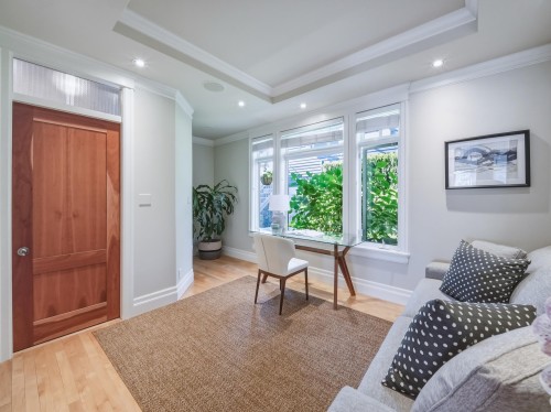 648 Alderside Road, Port Moody, BC - Indoor