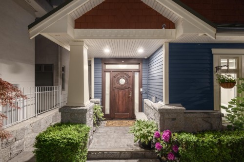648 Alderside Road, Port Moody, BC - Outdoor