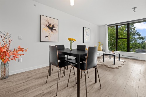 306-683 Victoria Park W North Vancouver, BC V7M 0A2
