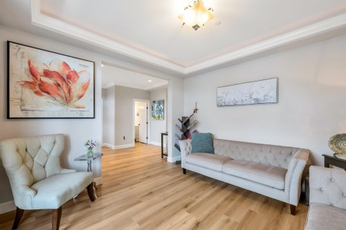 24640 101 Avenue, Maple Ridge, BC - Indoor Photo Showing Living Room