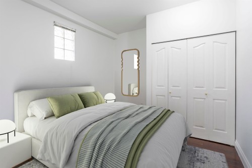 309-2 Renaissance Square, New Westminster, BC - Indoor Photo Showing Bedroom