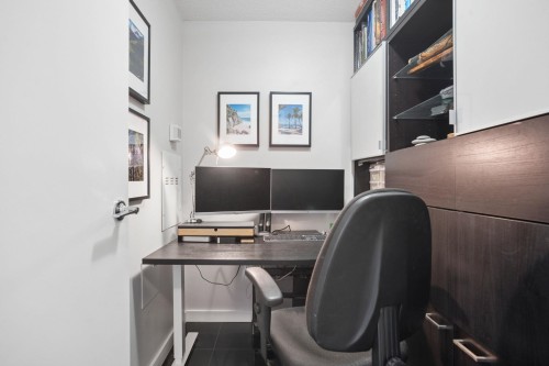 2201-918 Cooperage Way, Vancouver, BC - Indoor Photo Showing Office
