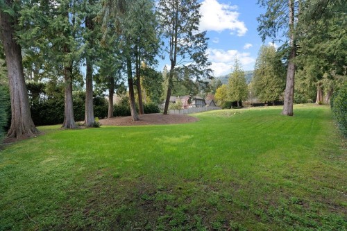 2976 Palmerston Avenue, West Vancouver, BC 