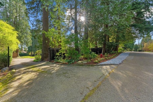 2976 Palmerston Avenue, West Vancouver, BC 